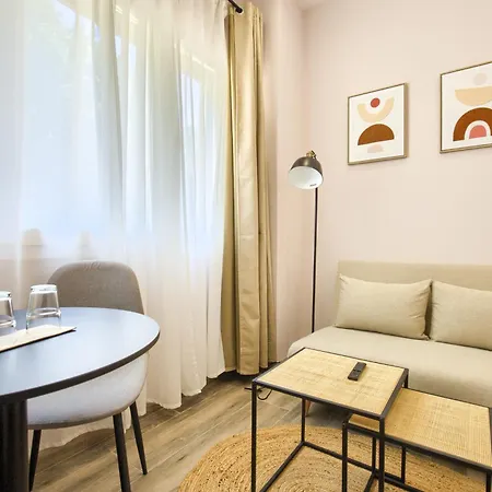 Dobo Madrid Nuria Exterior photo