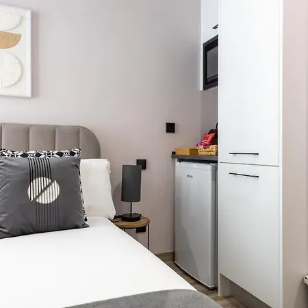Dobo Madrid Nuria Exterior photo