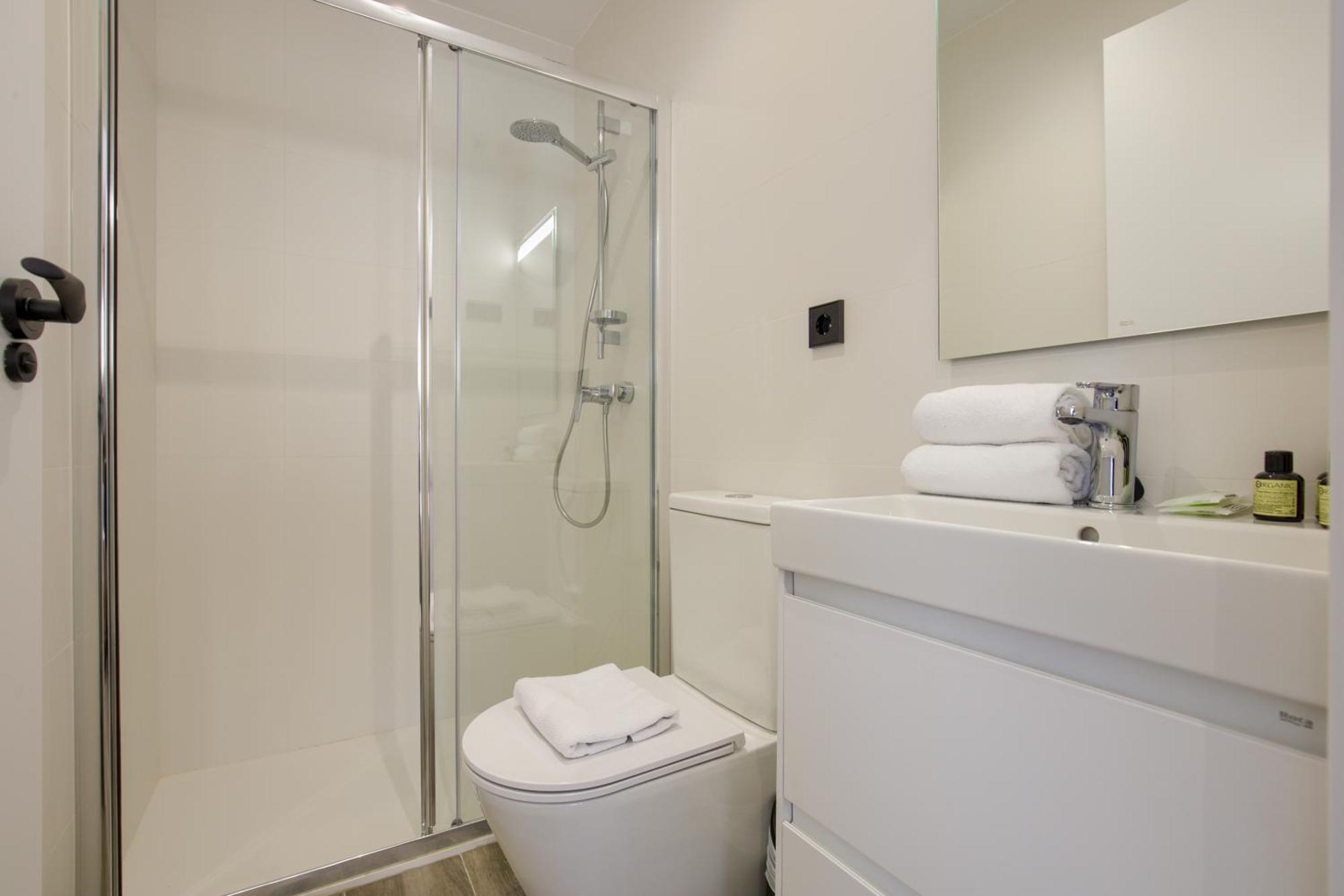 Dobo Madrid Nuria Apartment